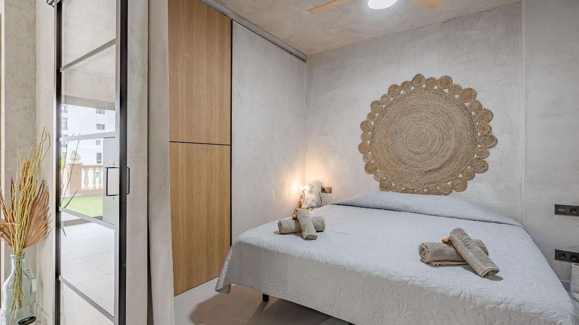 Bali Smart Home Hi-End Services Media Streaming Costa Adeje  Appartement